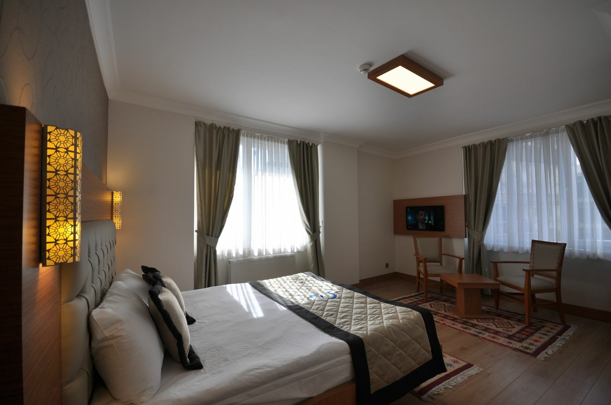 Double Comfort Hotel Анкара Экстерьер фото